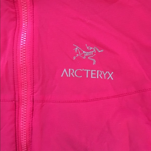 SOLD Arc’terx atom light jacket - Picture 3 of 7